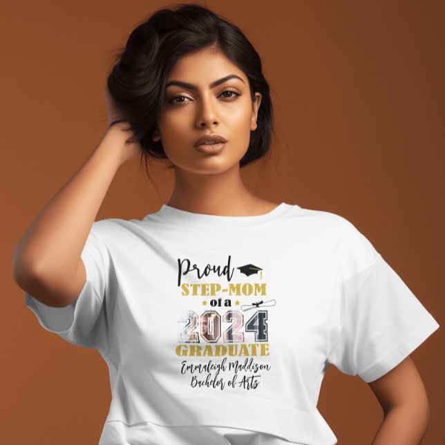 Custom Proud Step Mum Photo 2024 Graduate T-Shirt (Creator Uploaded)