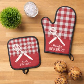 Custom trendy classic tartan plaid Red White chic Oven Mitt & Pot Holder Set