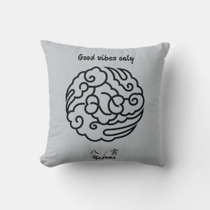 Custom Vintage Minimalist Japanese Family Crest Cushion