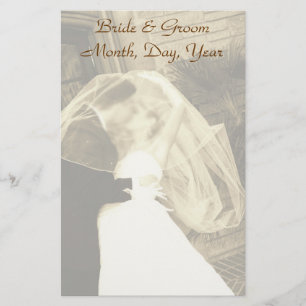 Custom  Wedding  Stationery