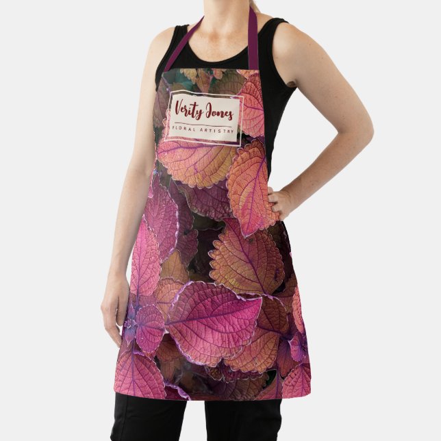 Customisable Floral Apron (Insitu)