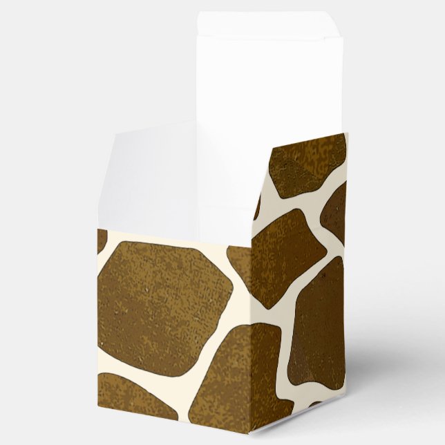 Customisable Giraffe Print Favour Box (Opened)