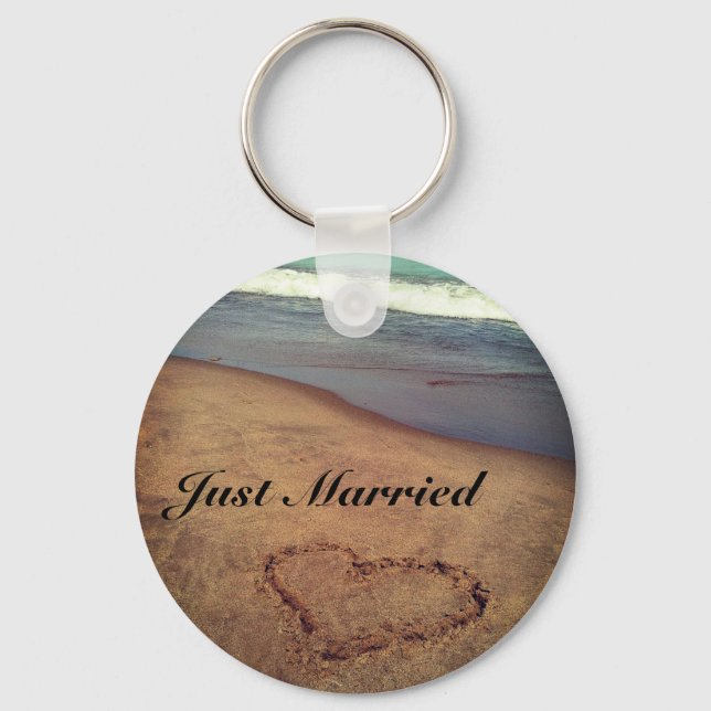 Customisable Just Married Beach Keychain (Front)