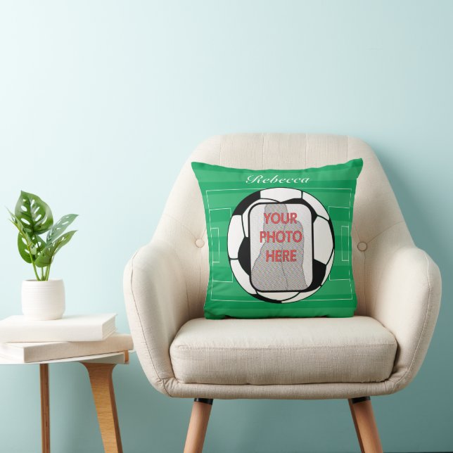 Customisable photo soccer ball cushion (Chair)