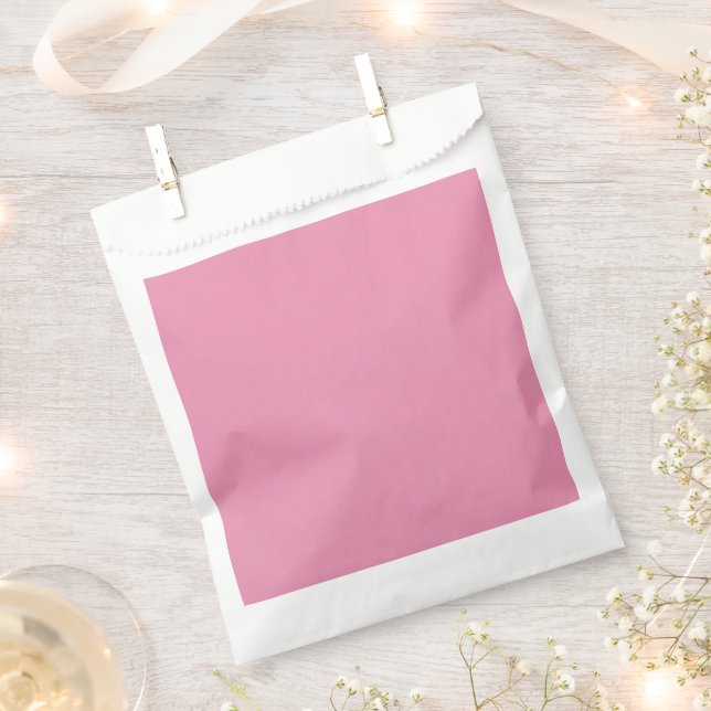 Customise Your Digital Creations with Drag & Drop Favour Bags (Clipped)
