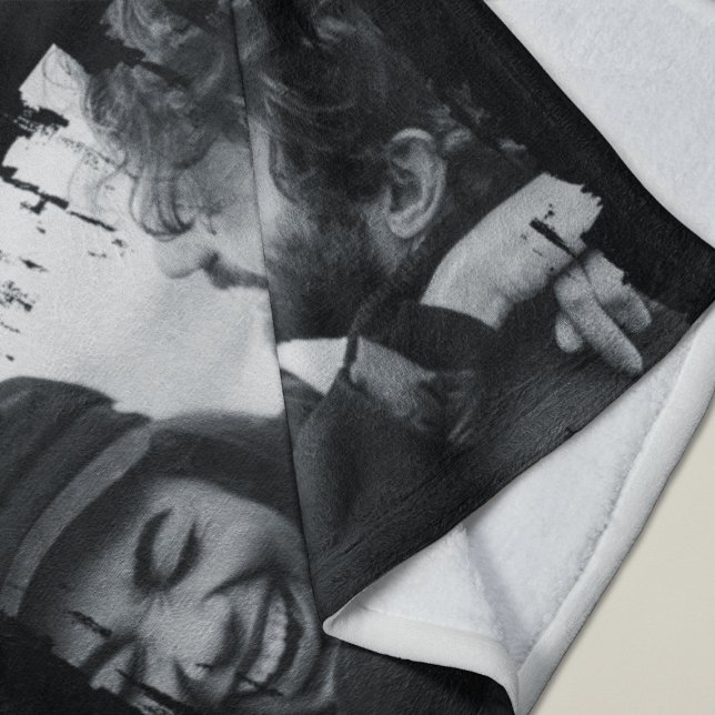 Customised Modern Photo Fleece Blanket (Creator Uploaded)