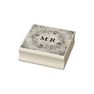 Customizable Initials Wreath - Elegant Monogram Rubber Stamp