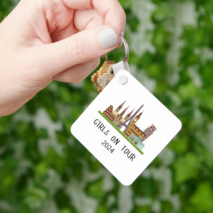 CUSTOMIZABLE SUMMER EUROPE VACATION GIRLS ON TOUR KEY RING