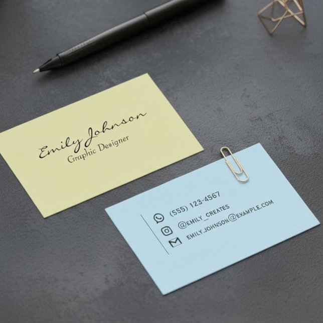 Customized business cards offer a simple yet elega (Creator Uploaded)