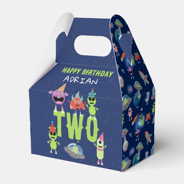 Cute Alien Monster Space Kids Birthday Name Age  Favour Box (Front Side)