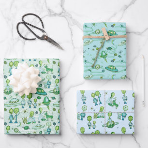 Cute Alien Themed Wrapping Paper Sheet
