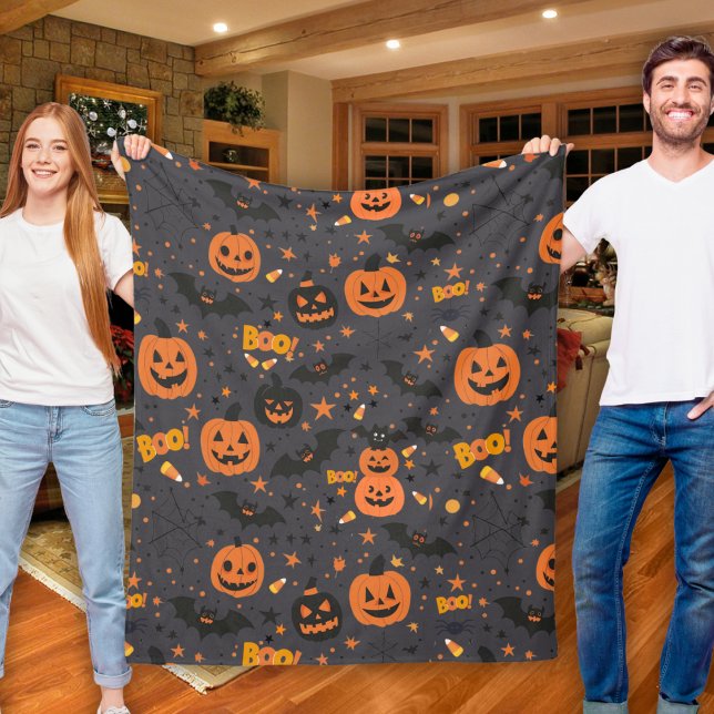 Cute And Spooky Halloween Themed Cosy Fleece Blanket (Cute And Spooky Halloween Themed Cozy Fleece Blanket)