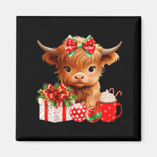Cute Baby Highland Cow Merry Christmas Farmer Cow  Magnet