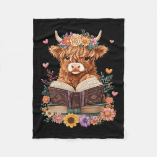 Cute Baby Highland Cow Reading Book Lover Bookworm Fleece Blanket