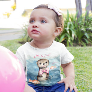 Cute Baby Otter Girl  T-Shirt