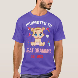 Cute Baby Promoted To Great Grandma Est 2023 Birth T-Shirt