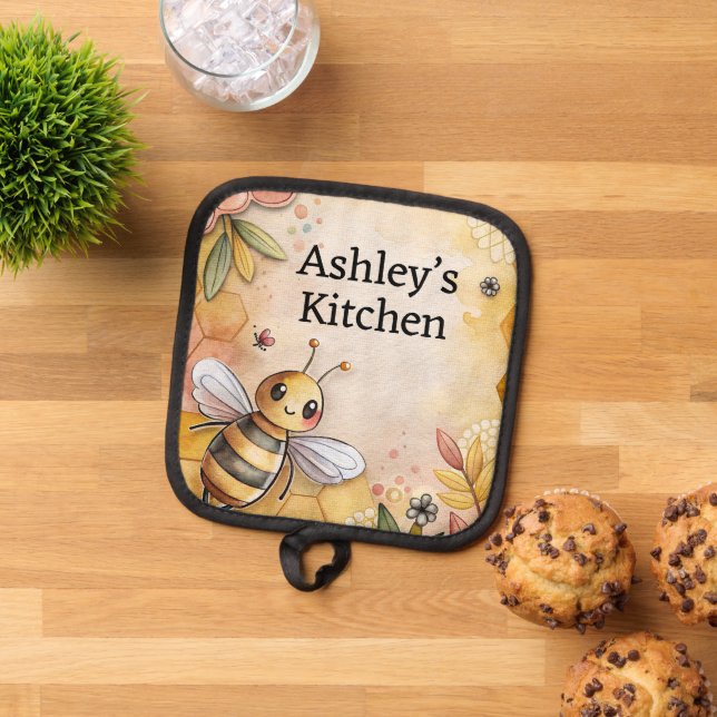 Cute bee potholders personalised pot holder (Top Down)