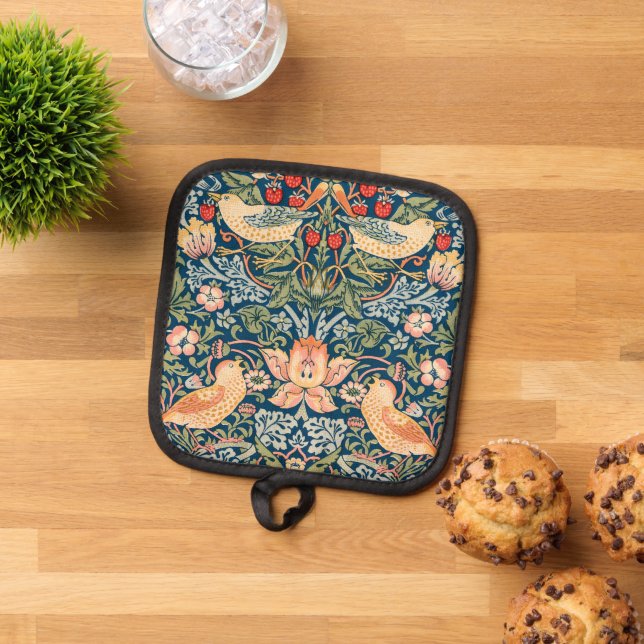 Cute Birds, Strawberry Thief Vintage Art Pot Holder (Top Down)