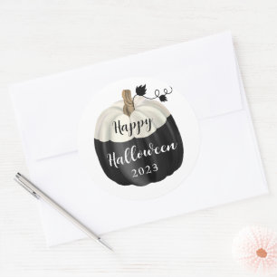 Cute Black And White Pumpkin Happy Halloween 2022 Classic Round Sticker