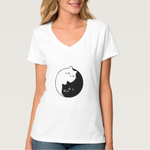 cute black and white yin and yang cat love design T-Shirt