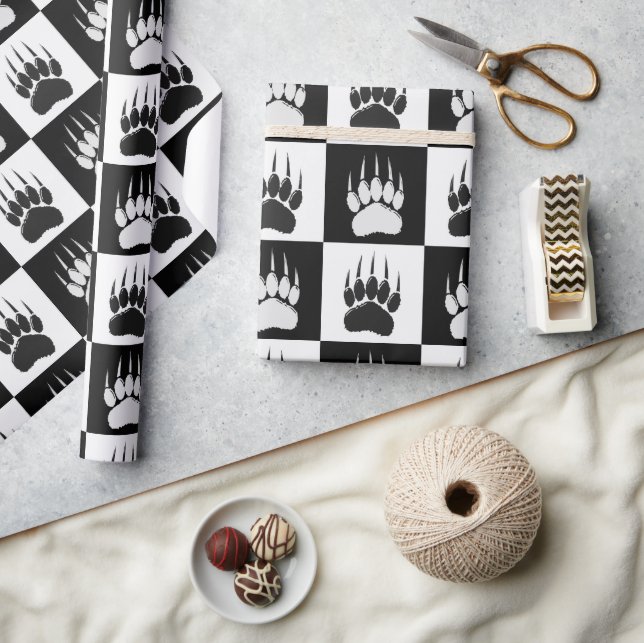 Cute Black Bear Paw Print Chequerboard Pattern Wrapping Paper (Crafts)