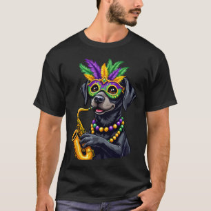 Cute Black Labrador Retriever Playing Saxophone Ma T-Shirt