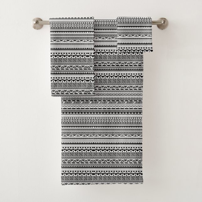 Cute black white aztec patterns design bath towel set (Insitu)