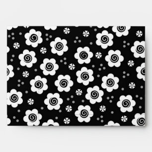 Cute black white flowers Envelope