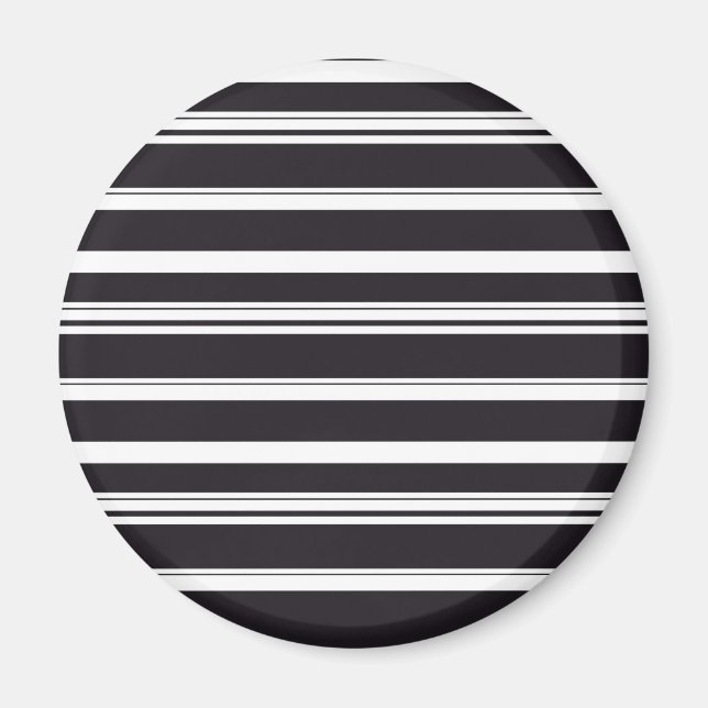 Cute black white stripes magnet (Front)