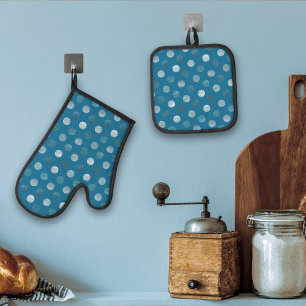    Cute Blue Polka Dots Modern & Elegant Christmas Oven Mitt & Pot Holder Set