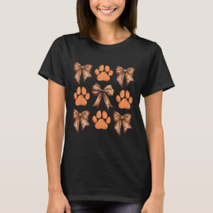 Cute Bow Coquette Dog Paw Print Aesthetic Dog Mum T-Shirt