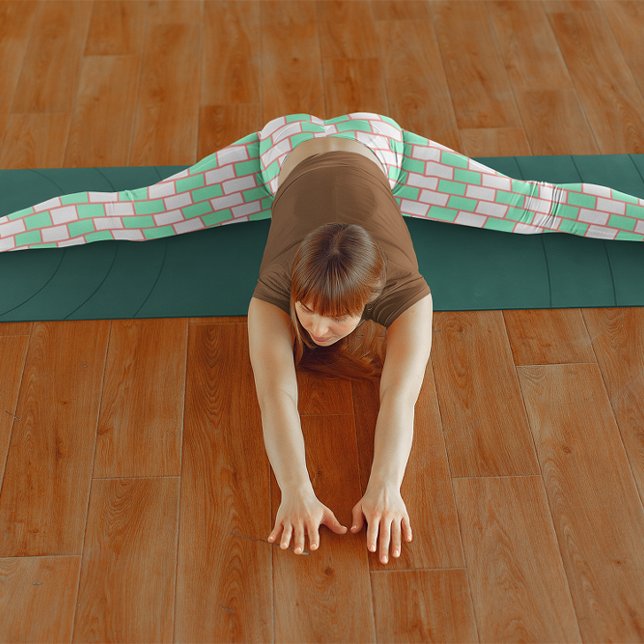 Cute Brick Wavy Chevron Green  Leggings (Creator Uploaded)