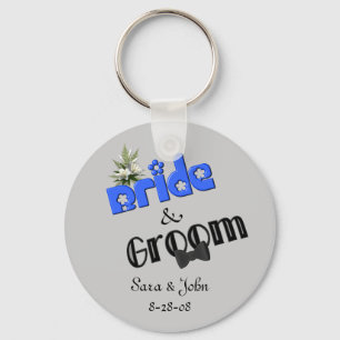 Cute Bride And Groom Personalised Wedding  Key Ring