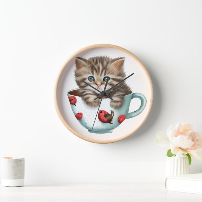 CUTE BROWN TABBY KITTEN SITTING IN A TEACUP CLOCK (Home)