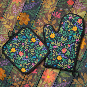 Cute Bugs Funny Girly Floral Spring Summer Pattern Oven Mitt & Pot Holder Set