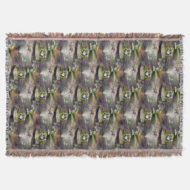 Cute Bullfrog Nature Art Pattern Throw Blanket (Front)