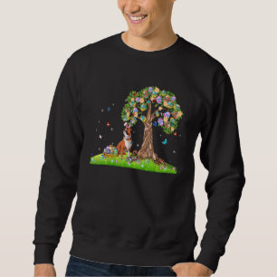 Cute Bunny English Bulldog With Easter Eggs Tree E Sweatshirt