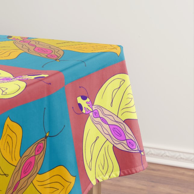 Cute butterfly pattern tablecloth (In Situ)