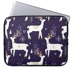 Cute cartoon deer seamless pattern, nursery backgr laptop sleeve