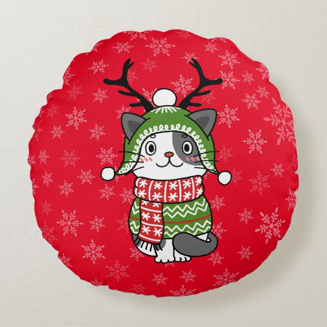 Cute Cat Christmas Stocking stuffers Galore Round Cushion (Front)