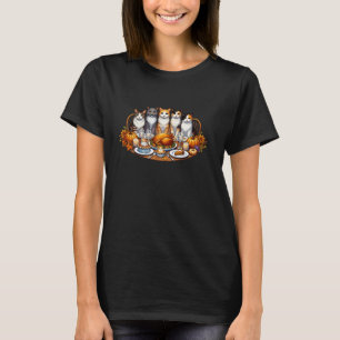 Cute Cat Family Thanksgiving Dinner Autumn Lover W T-Shirt