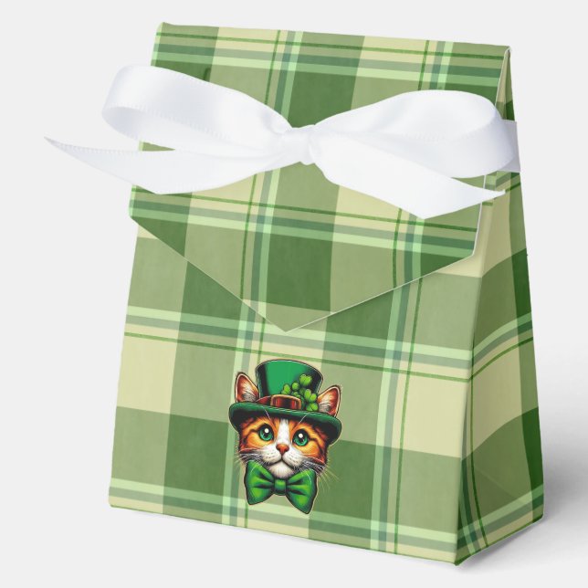Cute cat/kitten Saint Patrick's Day  Favour Box (Front)