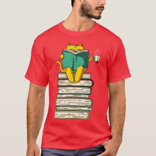 Cute Cat Lovers Book Lovers for Women and Men T-Shirt