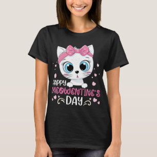 Cute Cat Valentines Day Outfit for Women or Girls T-Shirt