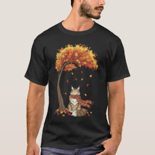 Cute Cats Lover Maine Coon Cat Fall Autumn T-Shirt