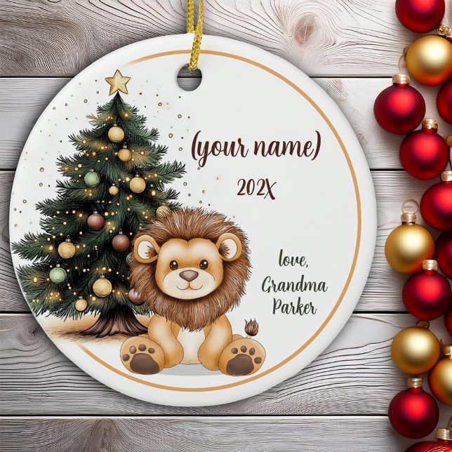 Cute Christmas Baby Lion Personalised Kids Ceramic Tree Decoration (Cute Christmas Baby Lion Personalized Kids Ceramic Ornament)