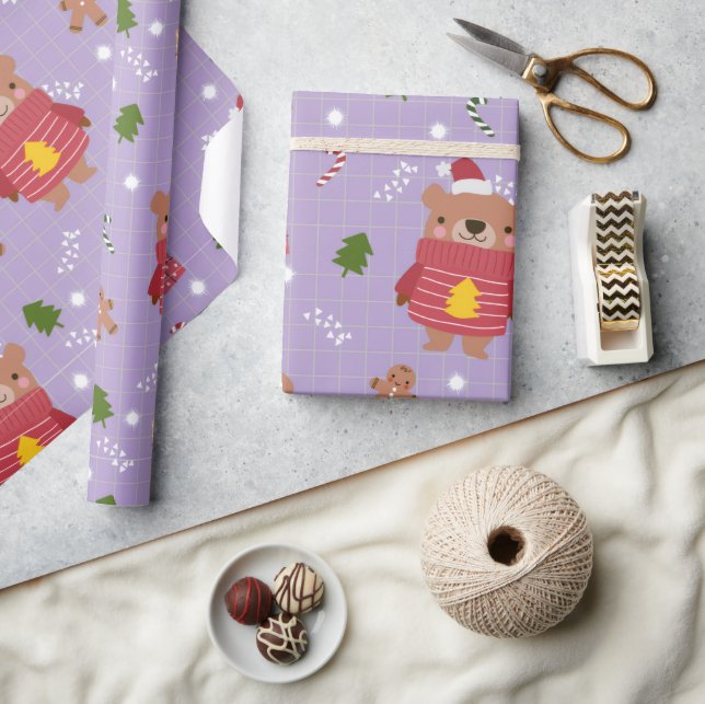 Cute Christmas Bear Pattern | Cozy Holiday Winter  Wrapping Paper (Crafts)