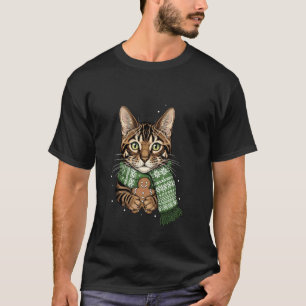 Cute Christmas Cat with Scarf and Gingerbread Cook T-Shirt