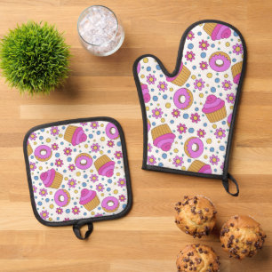 Cute colourful cupcake, flower and bagel  oven mitt & pot holder set