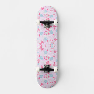 Cute colourful pastel floral pattern Low-Top sneak Skateboard